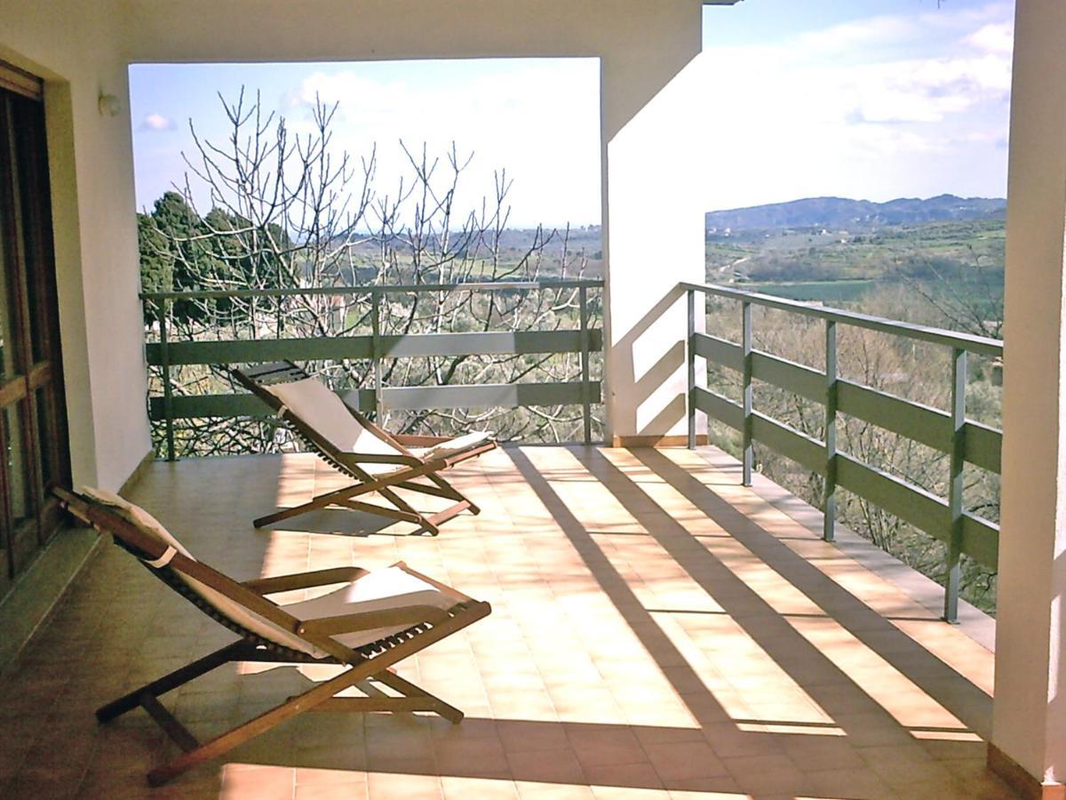 B&B Hollywood Olivadi Exteriér fotografie